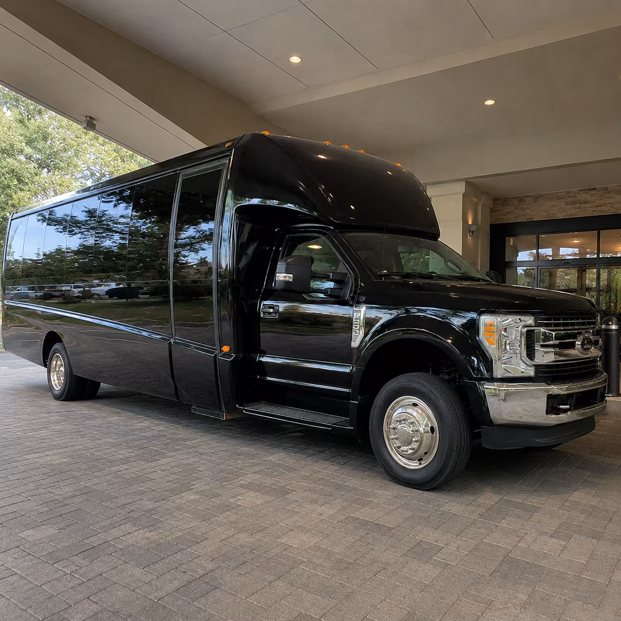 El Paso Airport Shuttle & Transportation party bus exterior