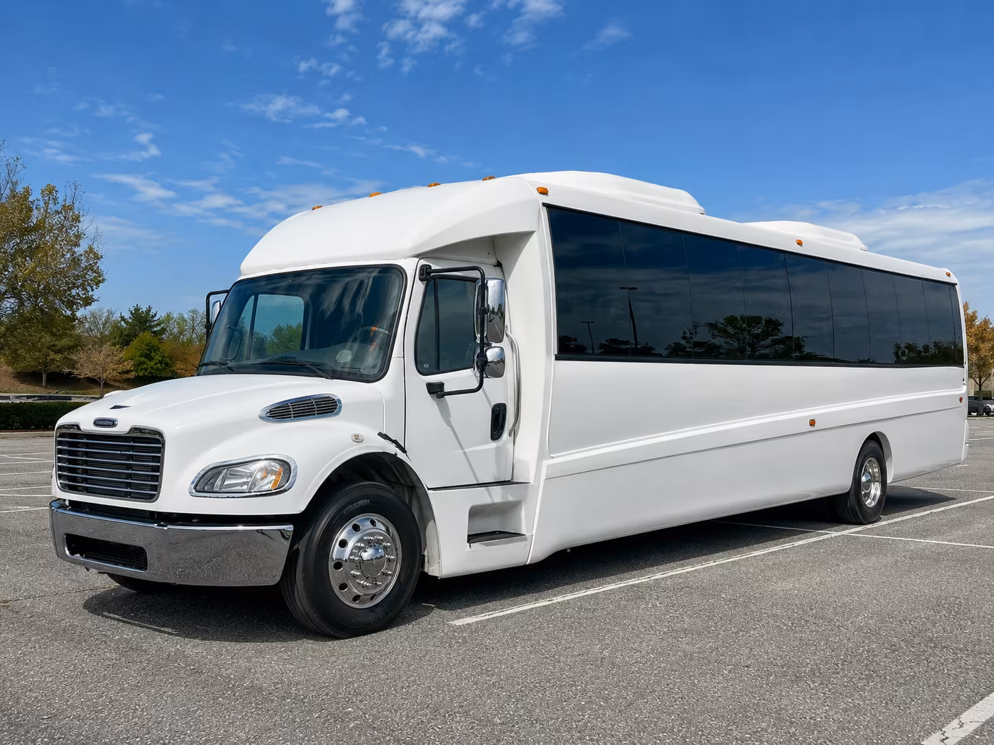 El Paso Birthday, Sweet 16, & Quinceañera Transportation party bus exterior