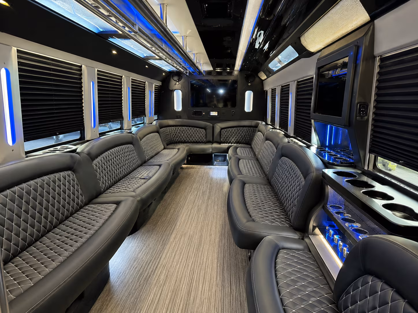 El Paso Prom & Homecoming Transportation party bus exterior