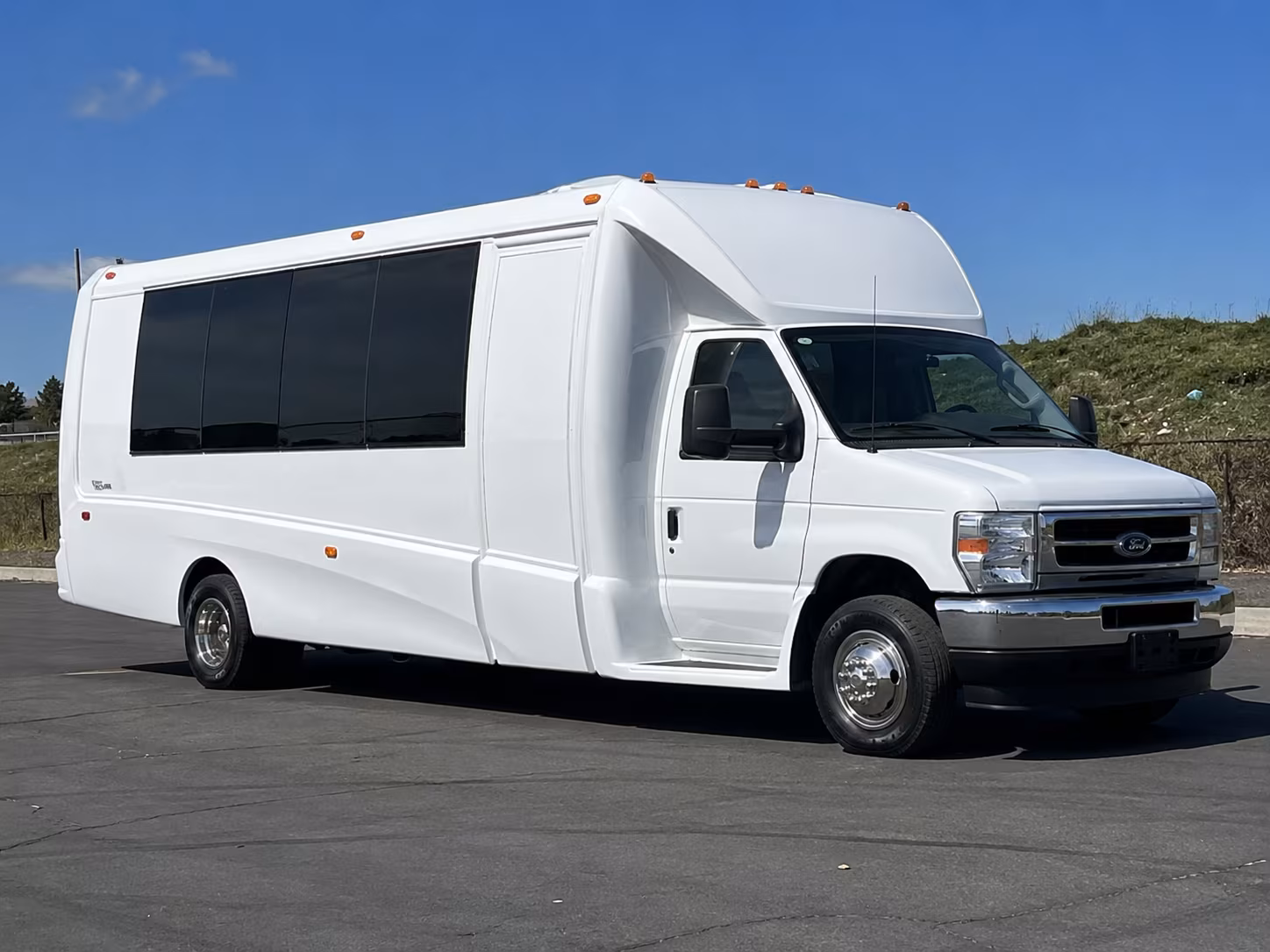 El Paso Prom & Homecoming Transportation onboard seating