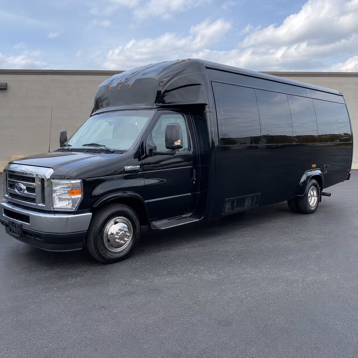 El Paso Winery Tour & Pub Crawl Transportation party bus exterior